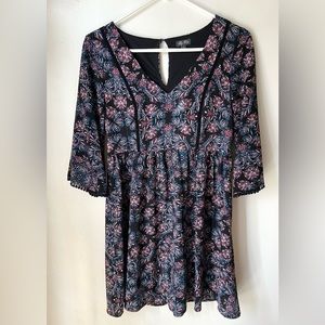 4/$15 Lily Rose Floral Dress Size Small